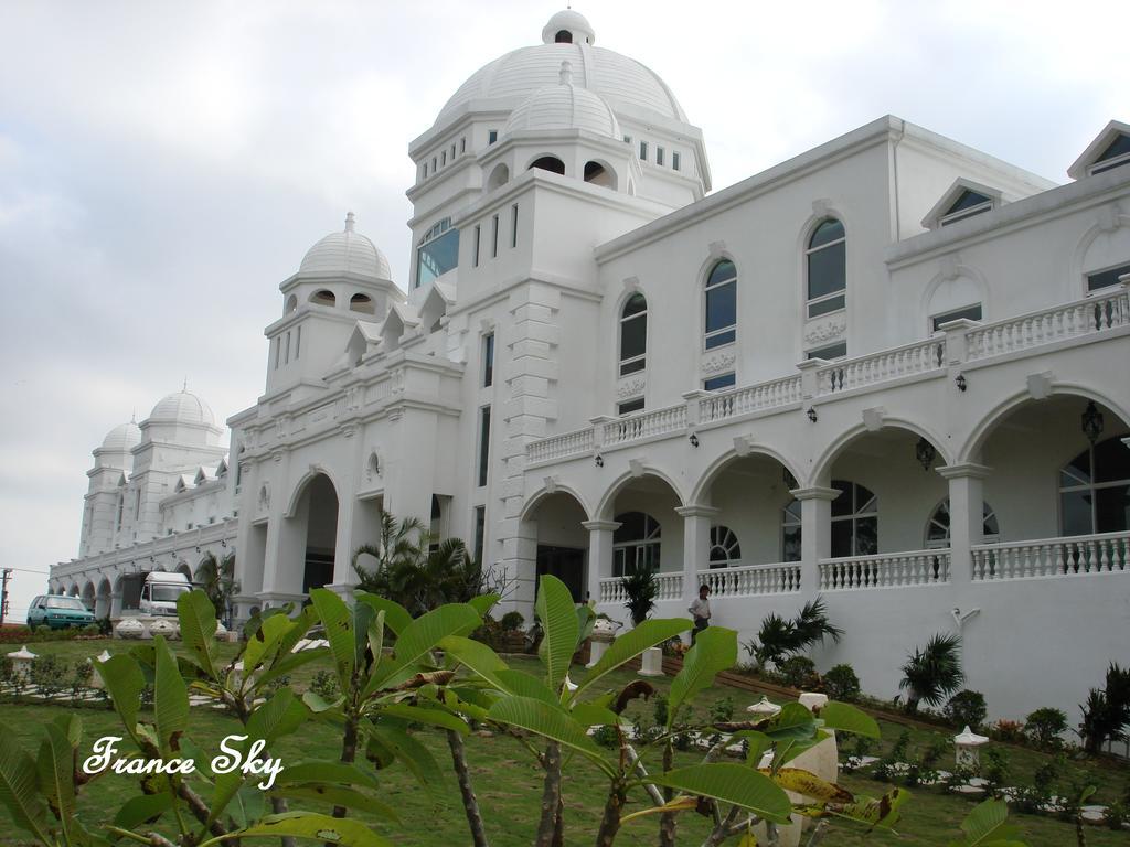 فندق Empire Pacific Castle Yangmei المظهر الخارجي الصورة